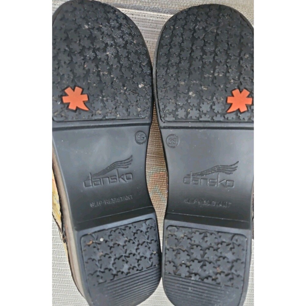 Dansko Professional XP Floral Clogs  Leather Artsy Shoes Sz 39 8.5 - 9 US - Picture 6 of 7